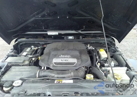 2016 Jeep Wrangler Unlimited Sport from USA, damaged, VIN 1C4BJWDGXGL206502